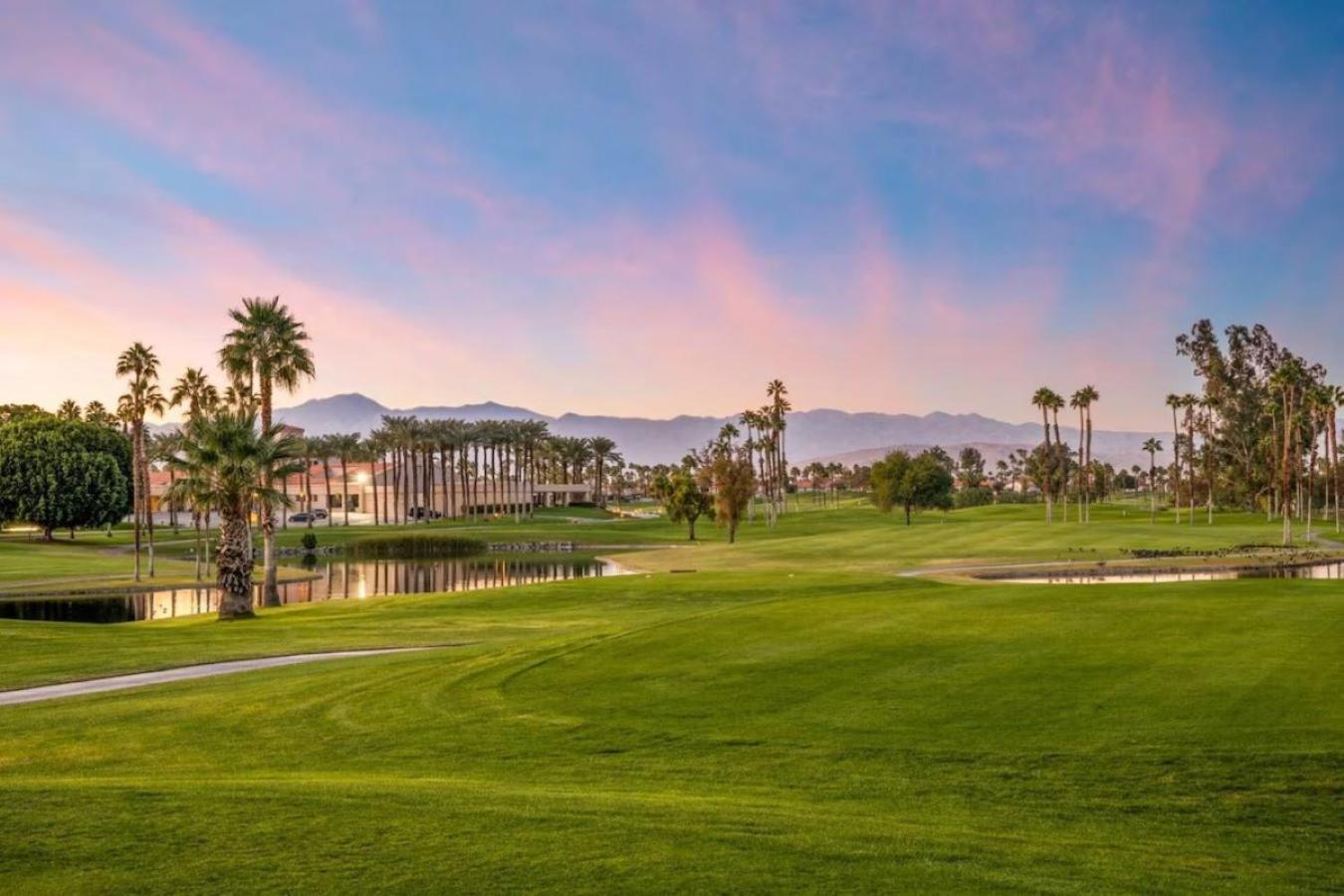 Muirfield House In Desert Falls Cc อเมริกา ภายนอก รูปภาพ